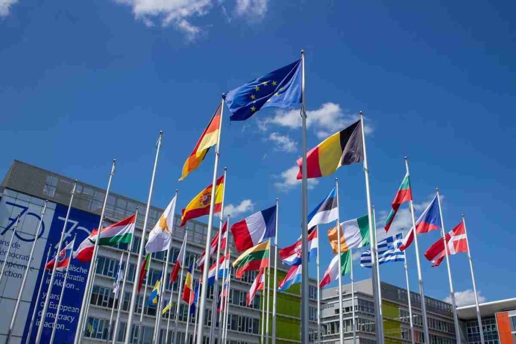 Global CBDC Race 130 Nations Rush to Digital Currencies - Leading Countries in the Global CBDC Race
